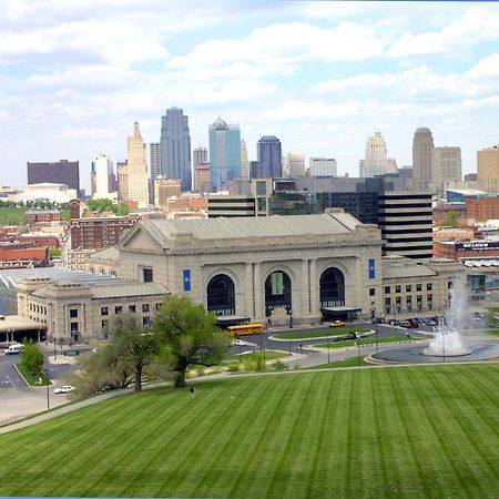 Residence Inn Kansas City Downtown/Union Hill Bagian luar foto