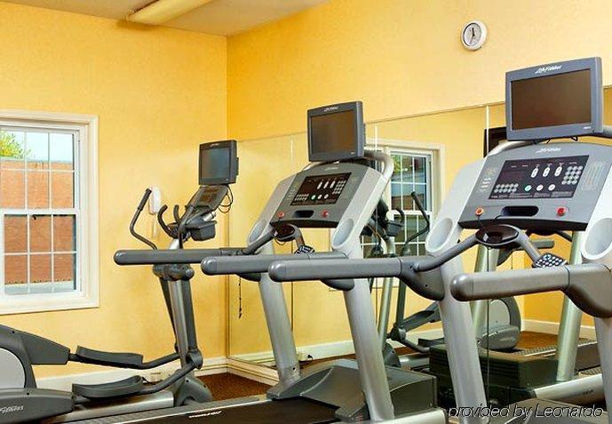 Residence Inn Kansas City Downtown/Union Hill Bagian luar foto
